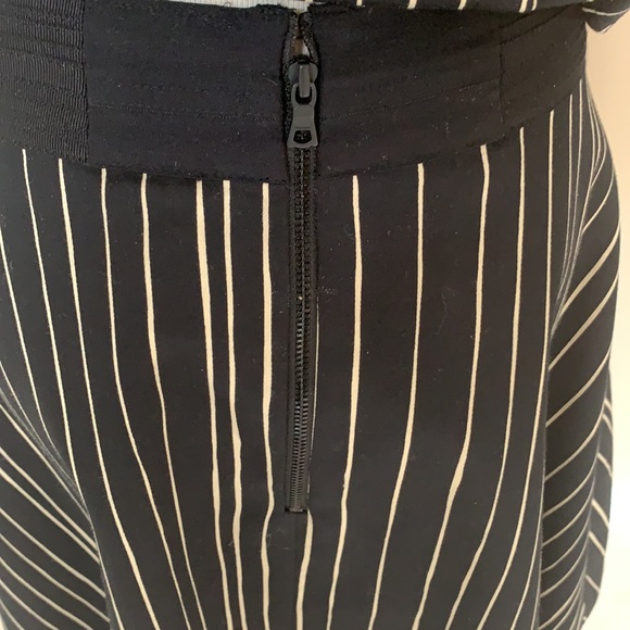 Alice + Olivia 2 Piece Dress. (Skirt + Blouse). 4 - Picture 3 of 10